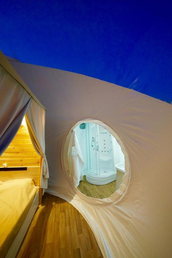 Bubble Tent Hotel Неа Мудания Екстериор снимка