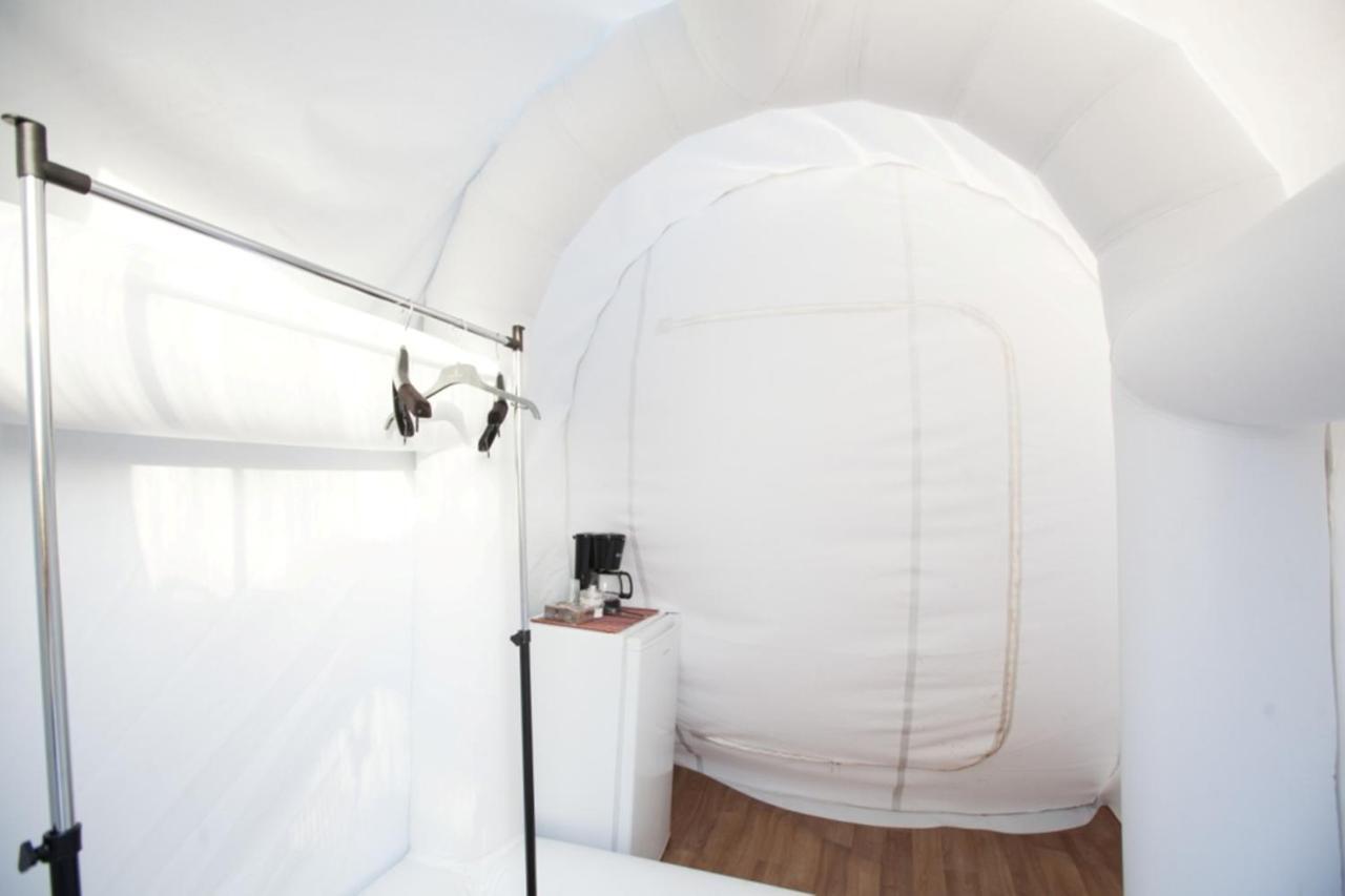 Bubble Tent Hotel Неа Мудания Екстериор снимка